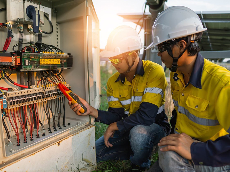 الأعمال الكهربائية والميكانيكية